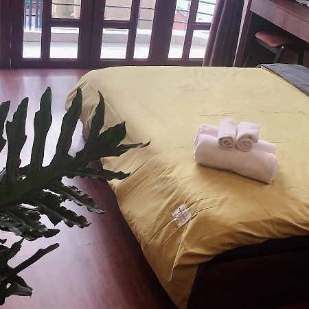 The Messy Room Ho-Chi-Minh-Stadt Exterior foto